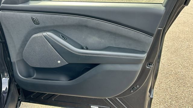 Certified 2022 Ford Mustang Mach-E GT w/ GT Performance Edition image 9