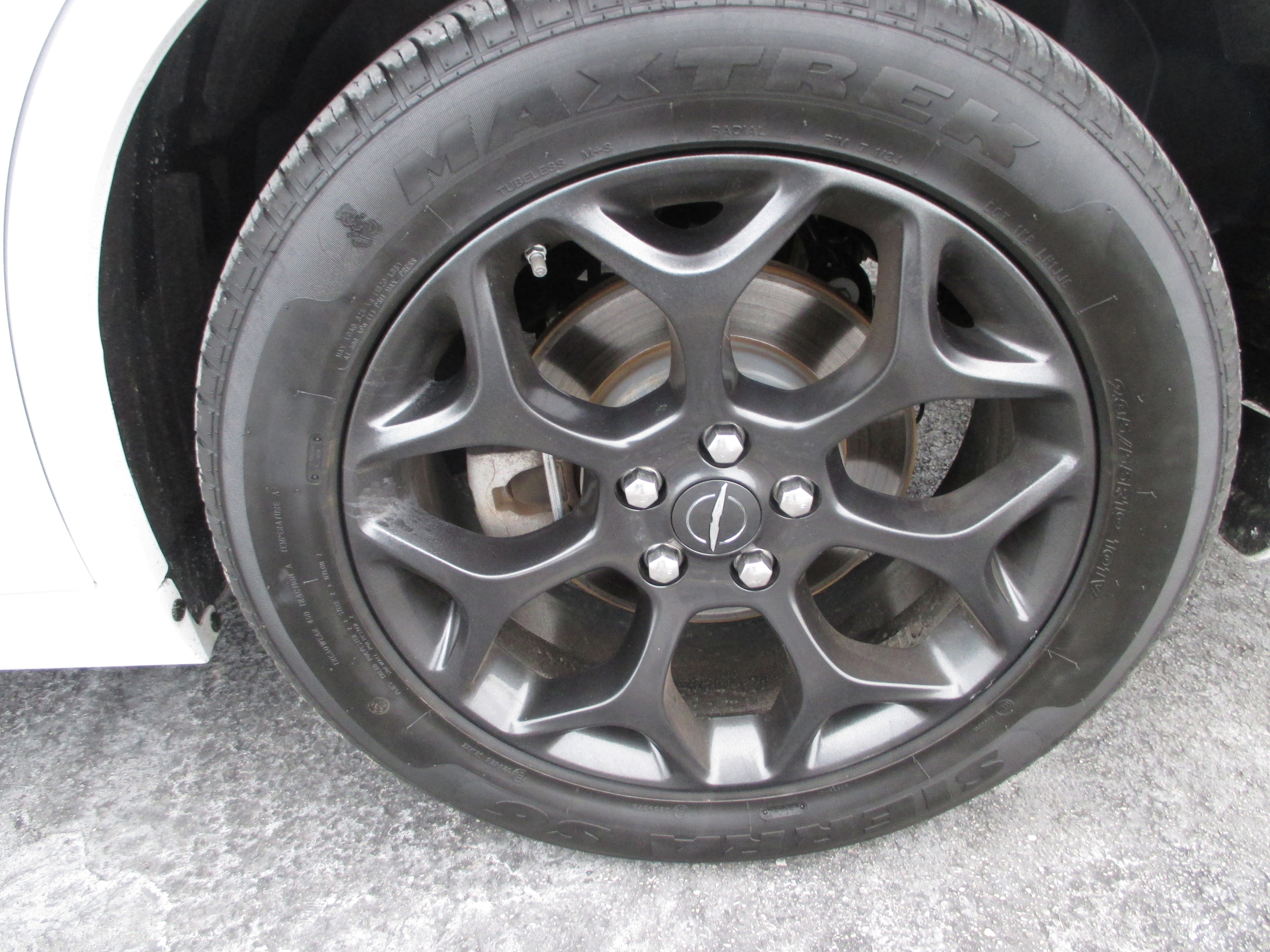 Used 2023 Chrysler 300 Touring L w/ Popular Equipment Group image 9