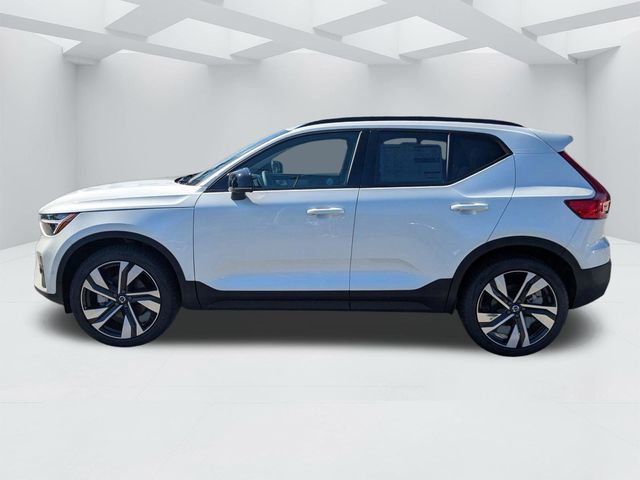 New 2026 Volvo XC40 B5 Ultra w/ Climate Package AWD/4WD image 9