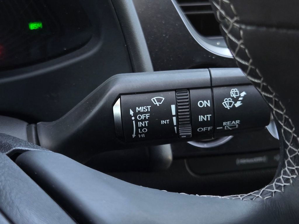 Used 2022 Lexus UX 200 w/ Accessory Package (Z2) FWD image 24
