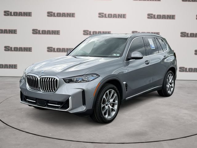 Certified 2025 BMW X5 xDrive40i AWD/4WD image 1