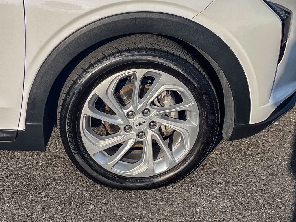 Used 2022 Chevrolet Bolt EUV LT image 12