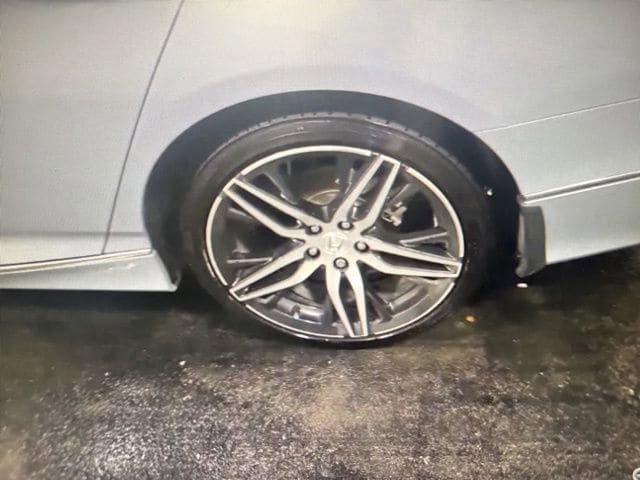 Used 2022 Honda Accord Touring image 5