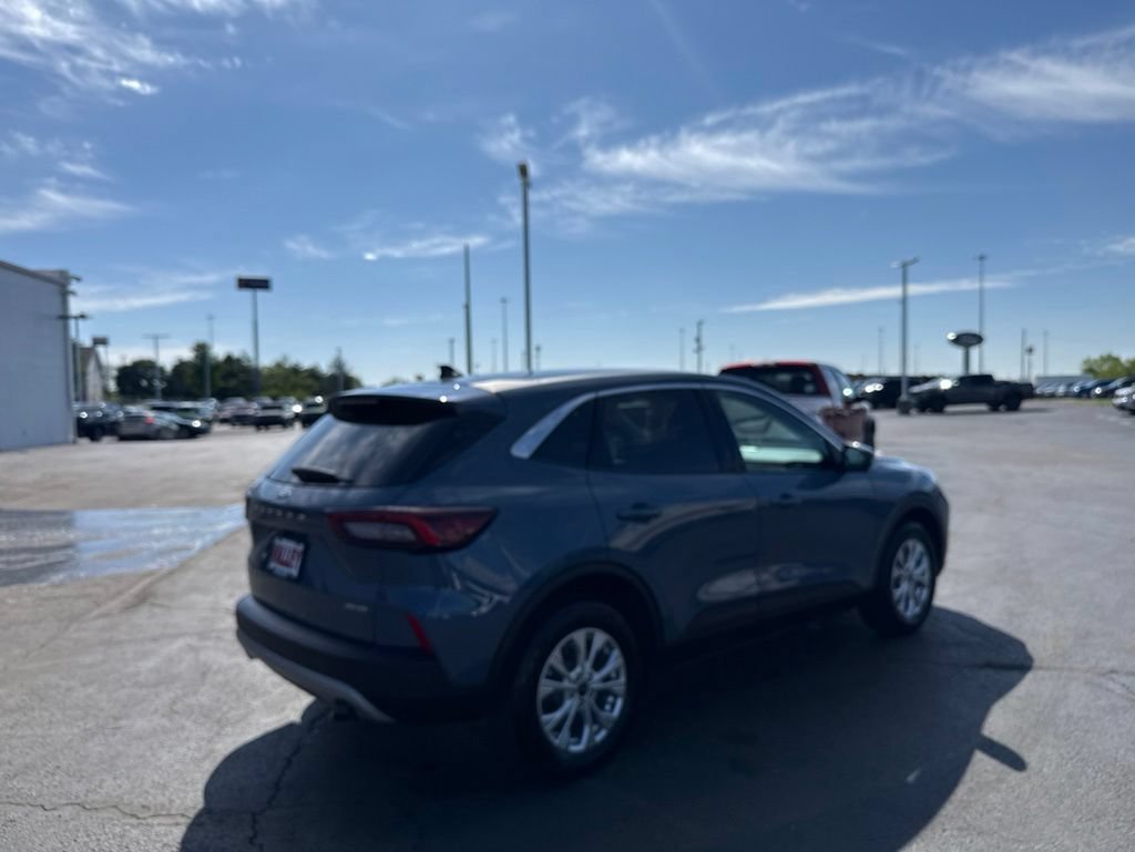Used 2023 Ford Escape Active w/ Tech Pack #2 AWD/4WD image 47