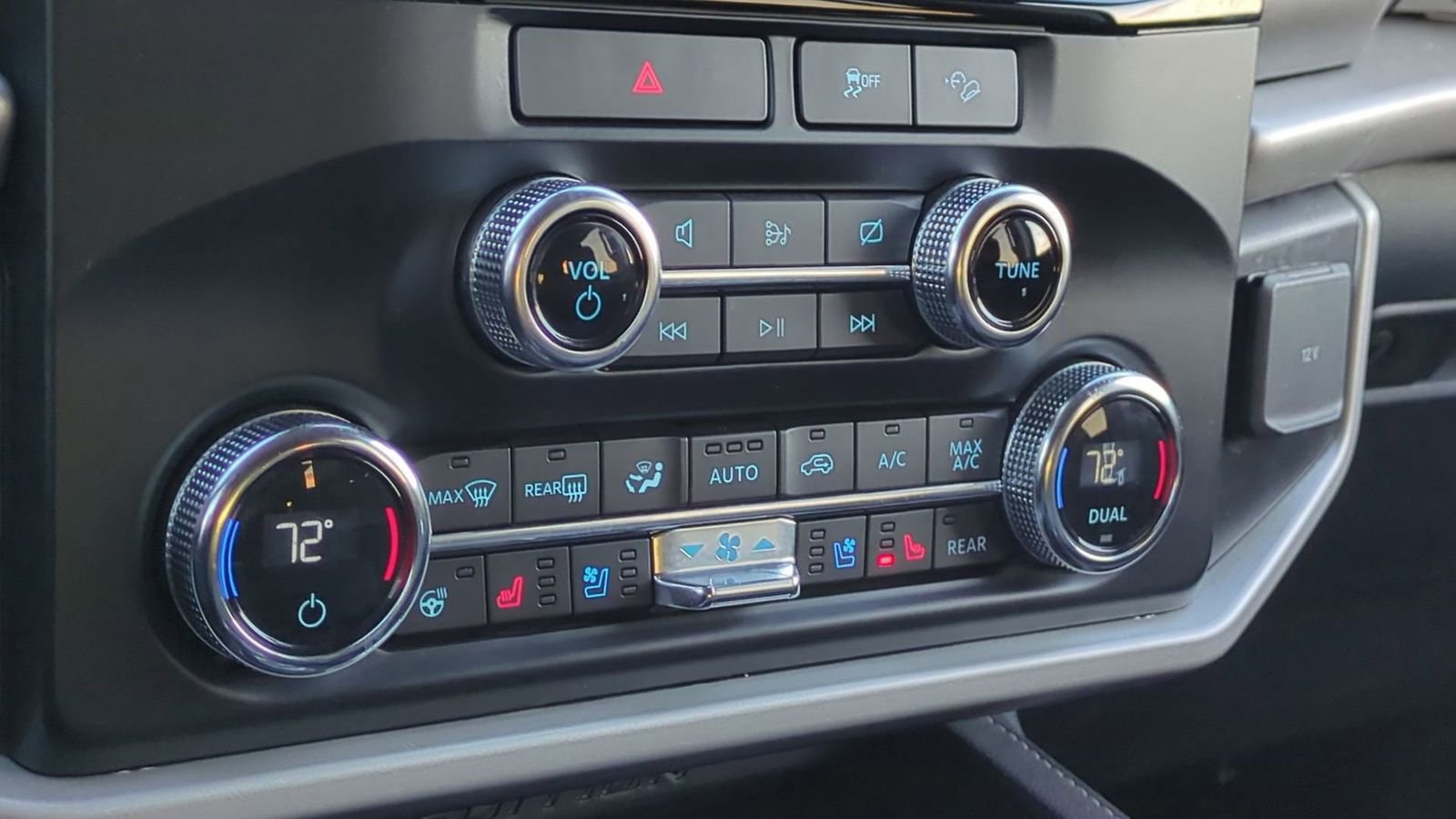 Used 2022 Ford Expedition Max XLT image 35