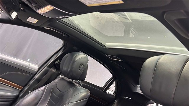 Used 2015 Mercedes-Benz S 550 4MATIC Sedan image 28
