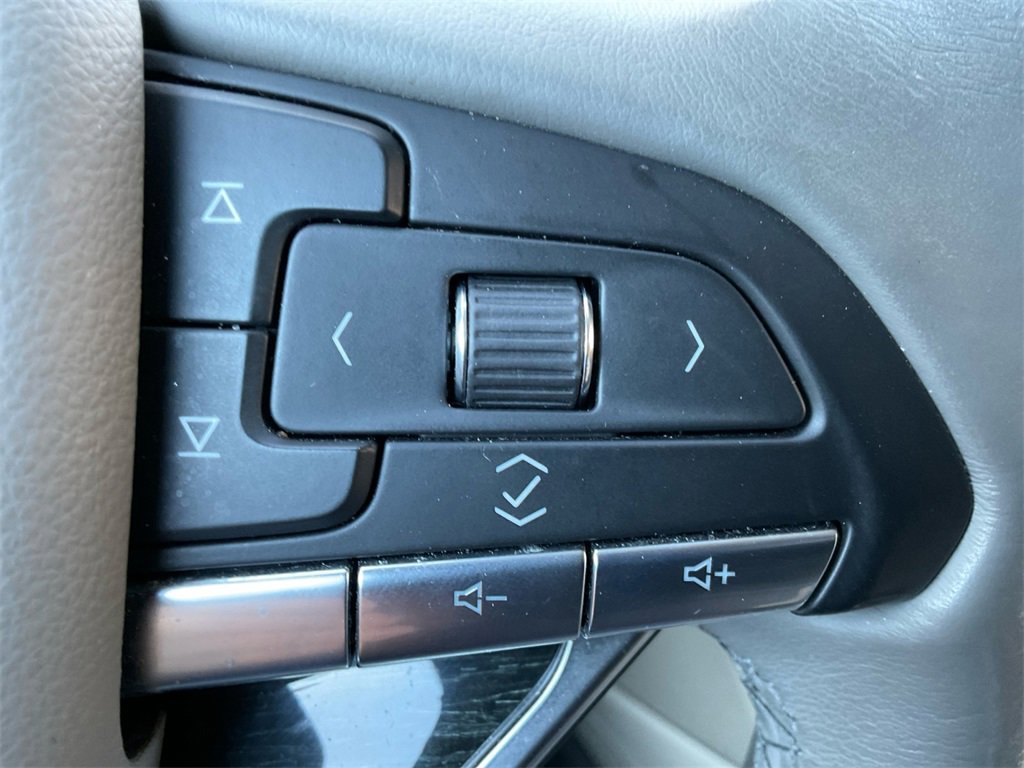 Used 2020 Cadillac XT6 Premium Luxury image 37