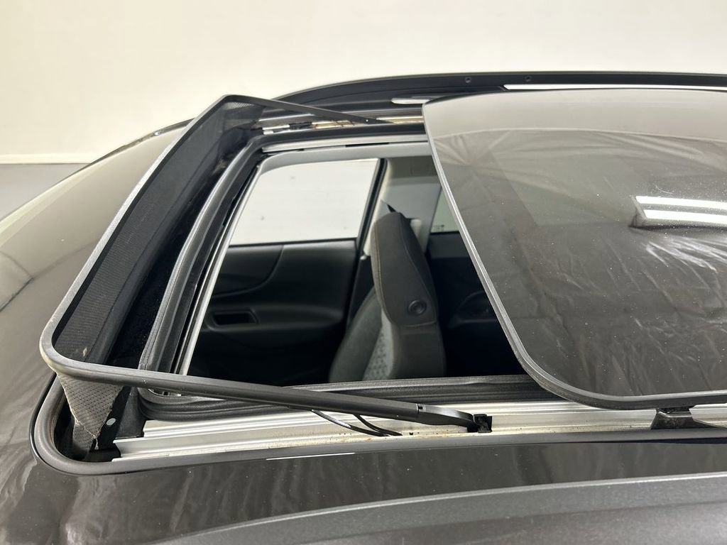 Certified 2023 Chevrolet Equinox LT AWD/4WD image 19