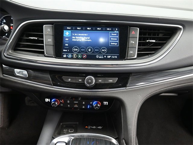 Used 2024 Buick Enclave Premium image 22