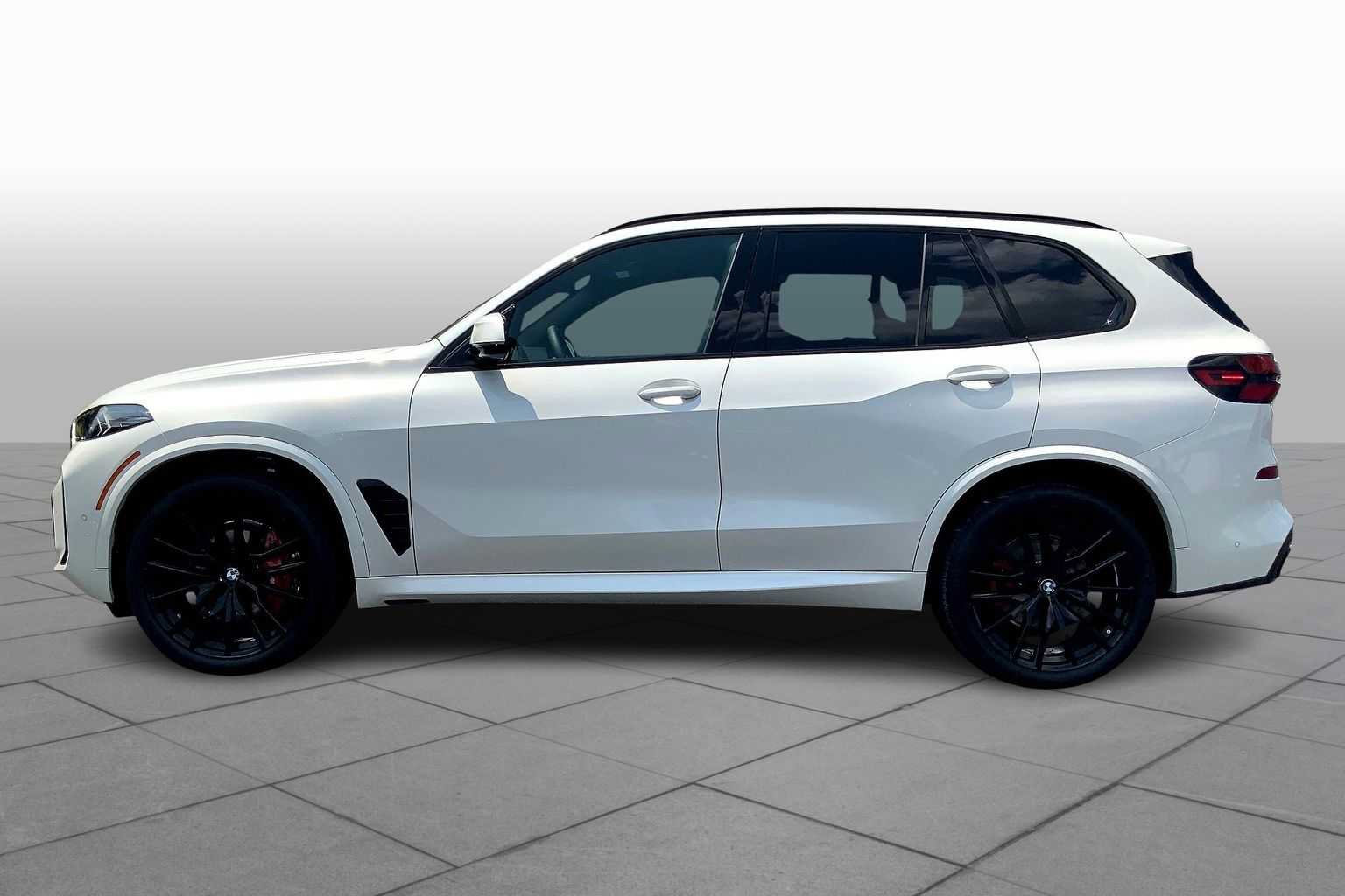 Certified 2026 BMW X5 sDrive40i w/ M Sport Package RWD image 13