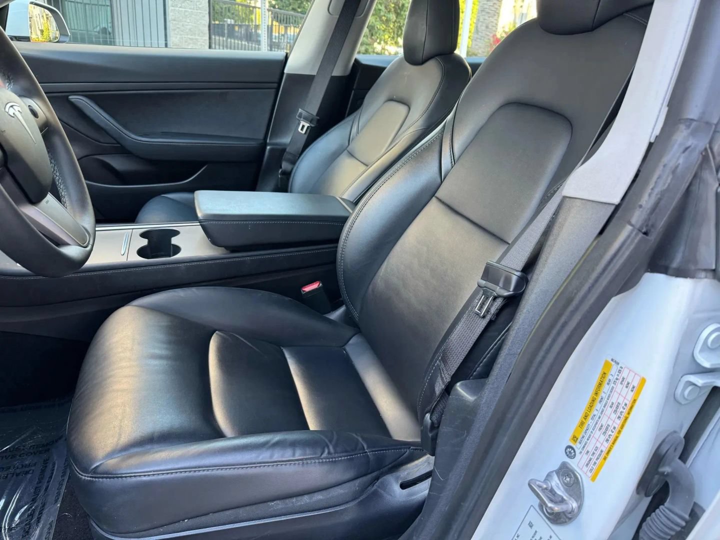 Used 2023 Tesla Model 3 Standard Range RWD image 7