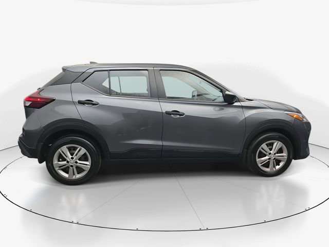 Used 2024 Nissan Kicks S image 11