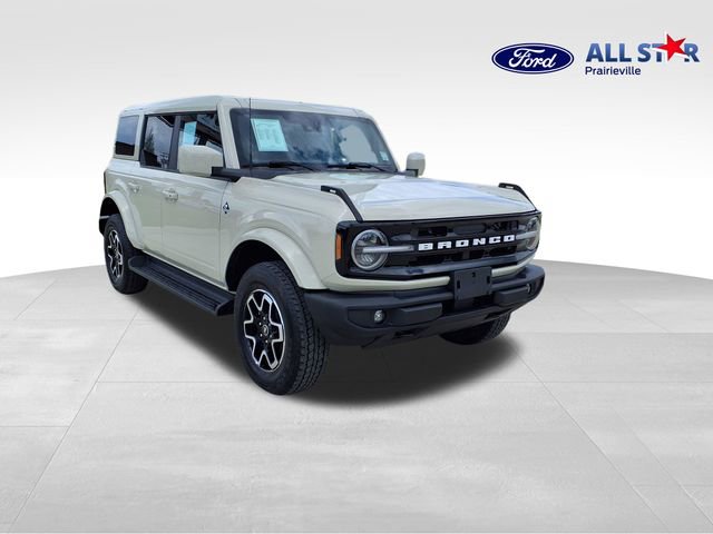 Used 2025 Ford Bronco Outer Banks image 1