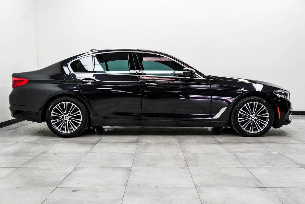 Used 2017 BMW 540i xDrive w/ Premium Package image 10