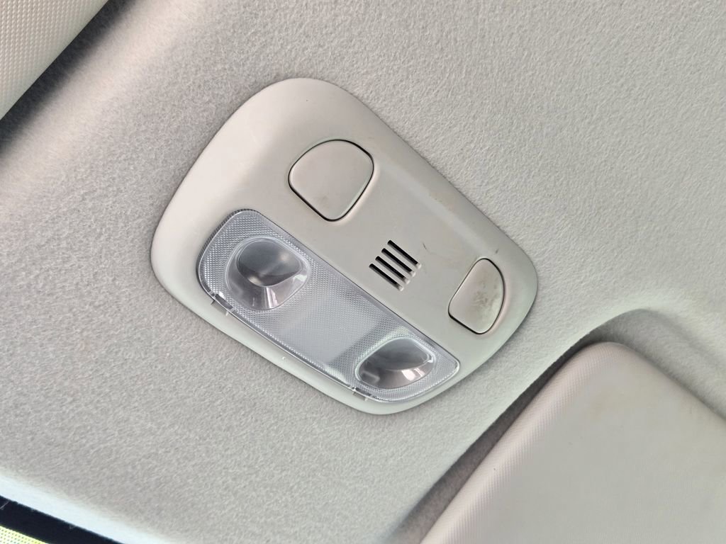 Used 2014 Subaru Crosstrek 2.0i Premium image 34