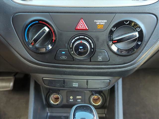 Used 2021 Hyundai Accent SE image 10