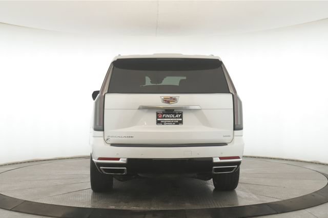 Used 2025 Cadillac Escalade Premium Luxury w/ Touring Package image 11