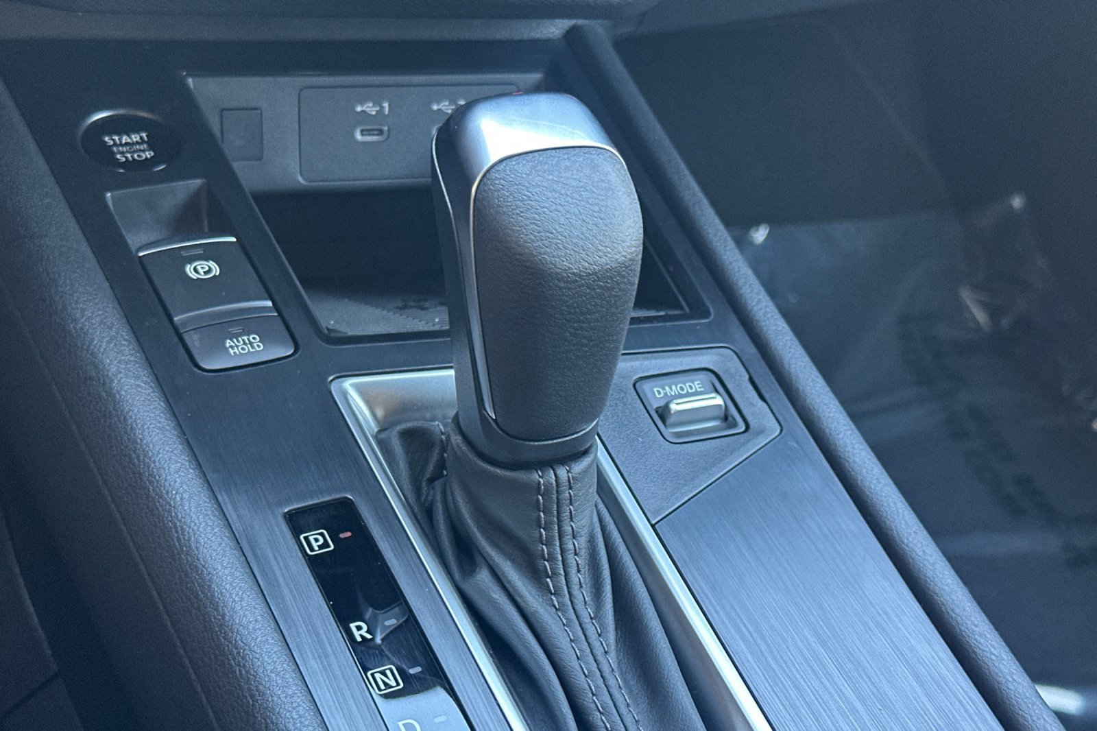 New 2027 Nissan Kicks SV w/ Cold Weather Package FWD image 23