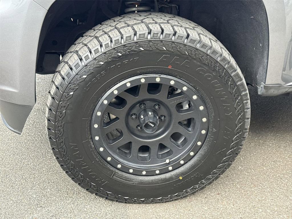 Used 2021 Chevrolet Colorado LT w/ Safety Package image 29