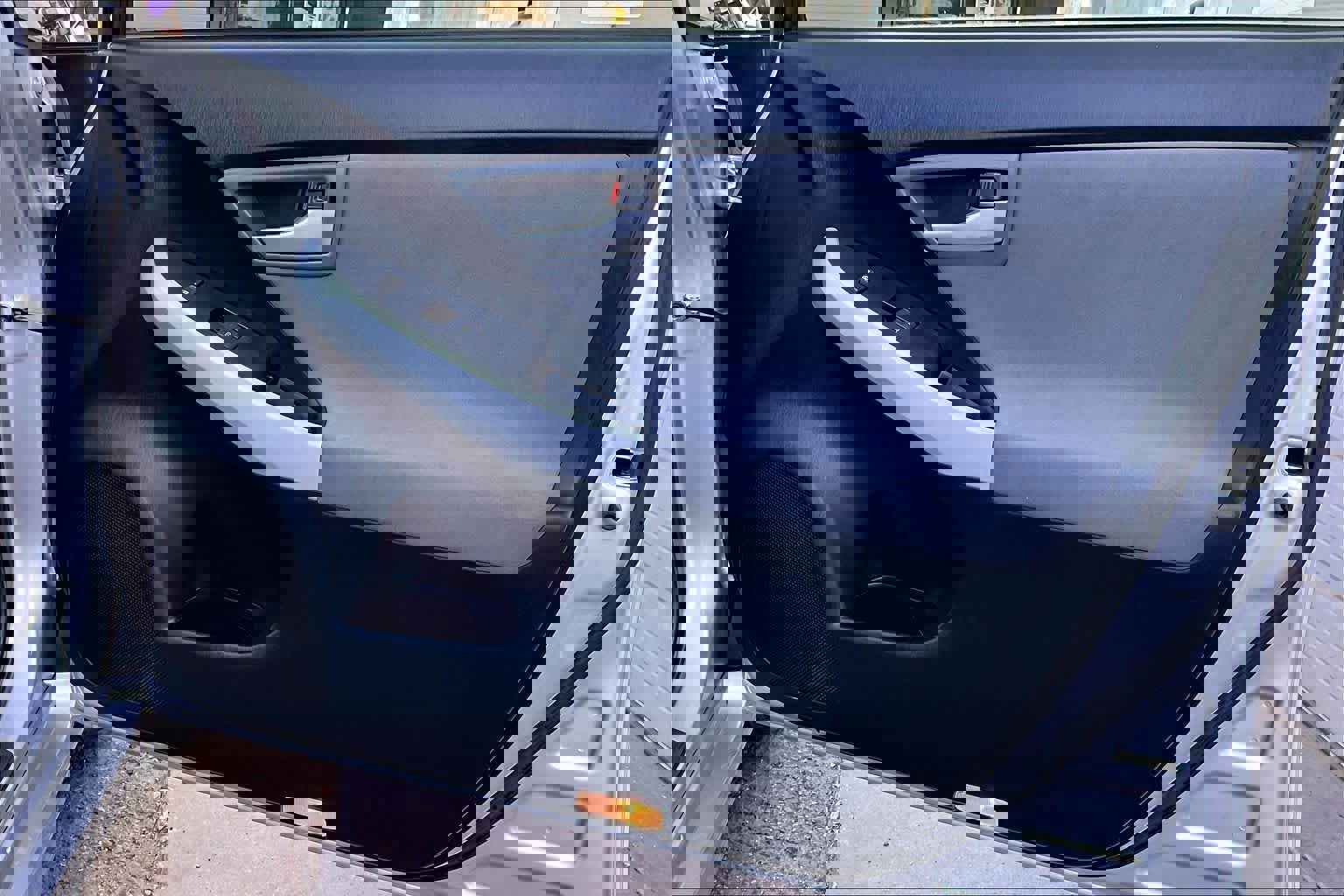 Used 2012 Toyota Prius Three image 22