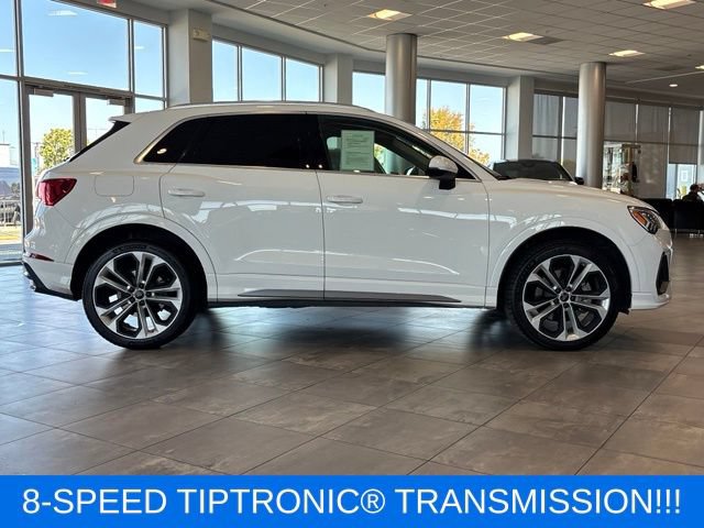 Used 2020 Audi Q3 2.0T Premium Plus w/ Premium Plus Package AWD/4WD image 2