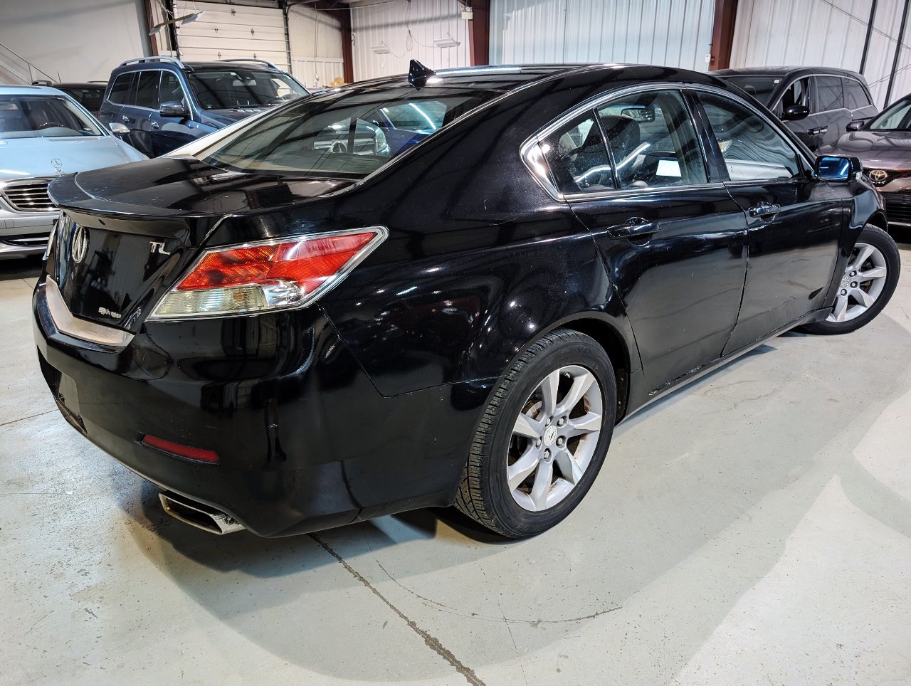 Used 2012 Acura TL w/ Technology Package FWD image 8