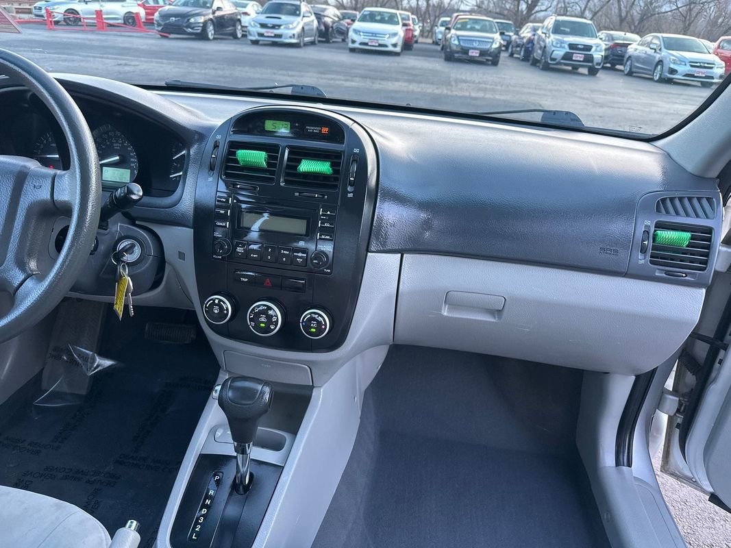 Used 2008 Kia Spectra EX image 6