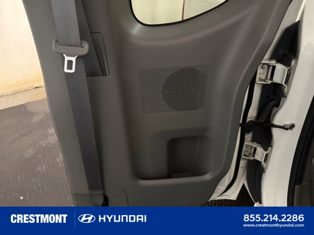 Used 2018 Nissan Frontier S image 27
