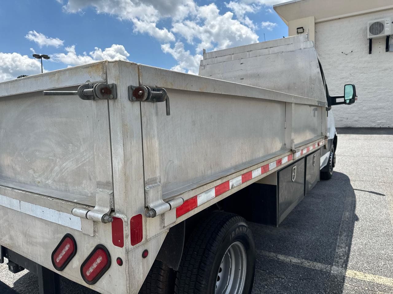 Used 2019 Mercedes-Benz Sprinter 170 w/ Premium Plus Package image 8