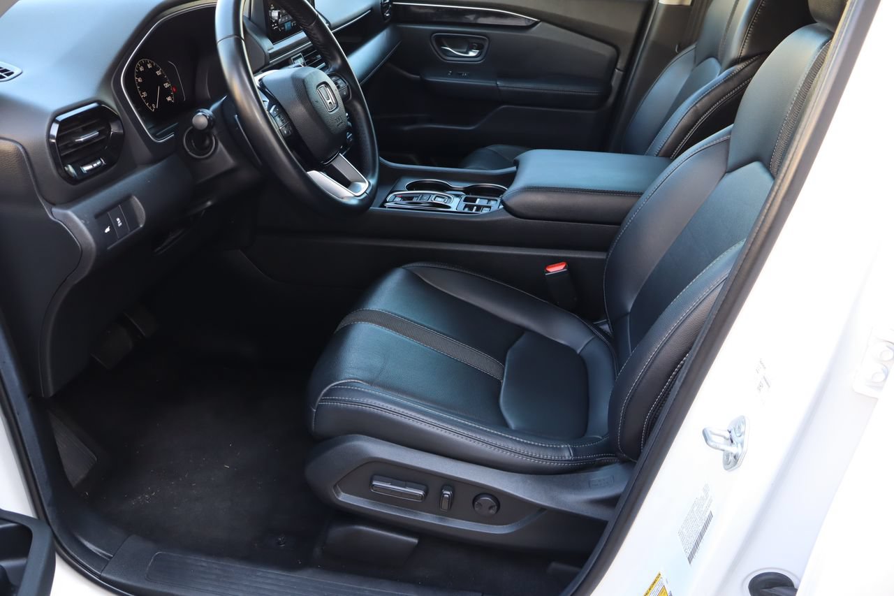 Used 2025 Honda Pilot EX-L image 15