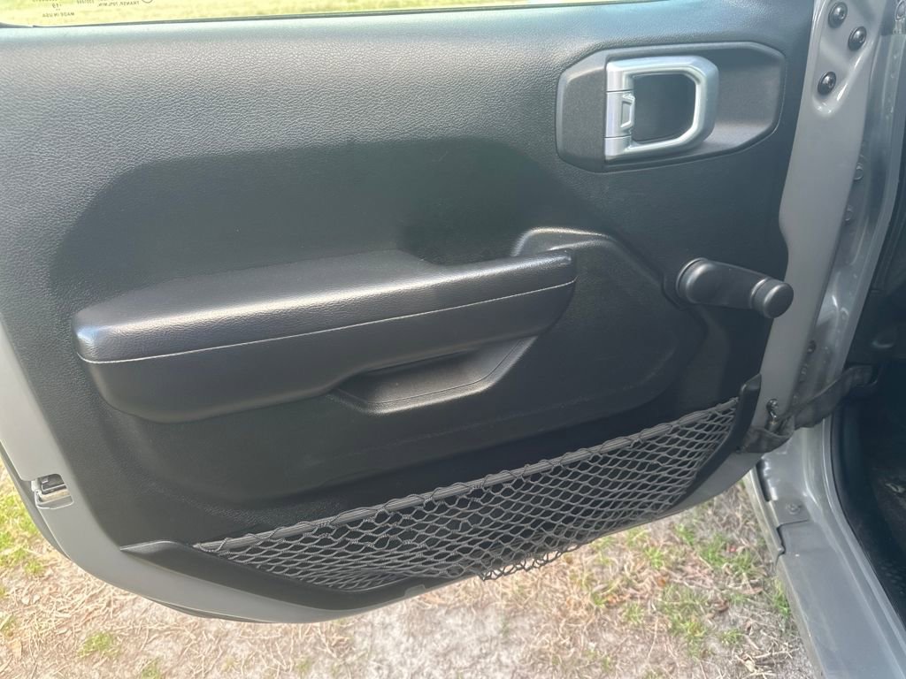 Used 2019 Jeep Wrangler Unlimited Sport image 18