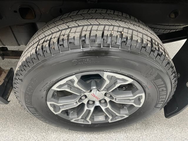 Used 2023 GMC Sierra 1500 Pro w/ Convenience Package AWD/4WD image 14