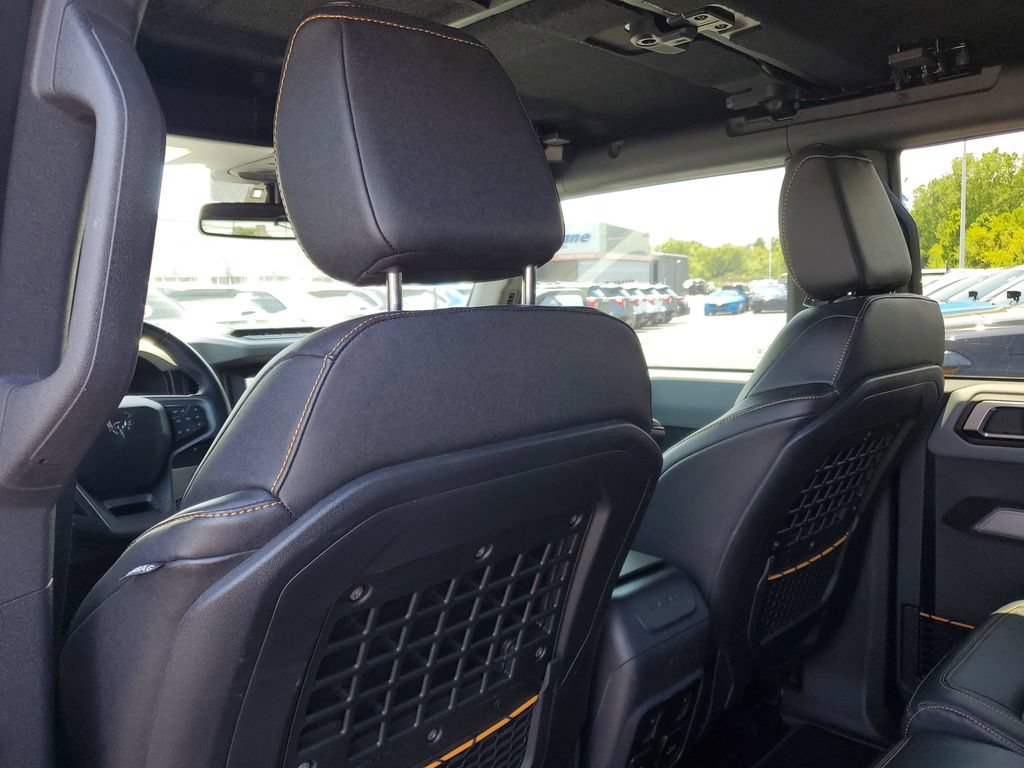 Used 2023 Ford Bronco Badlands w/ Sasquatch Package AWD/4WD image 29