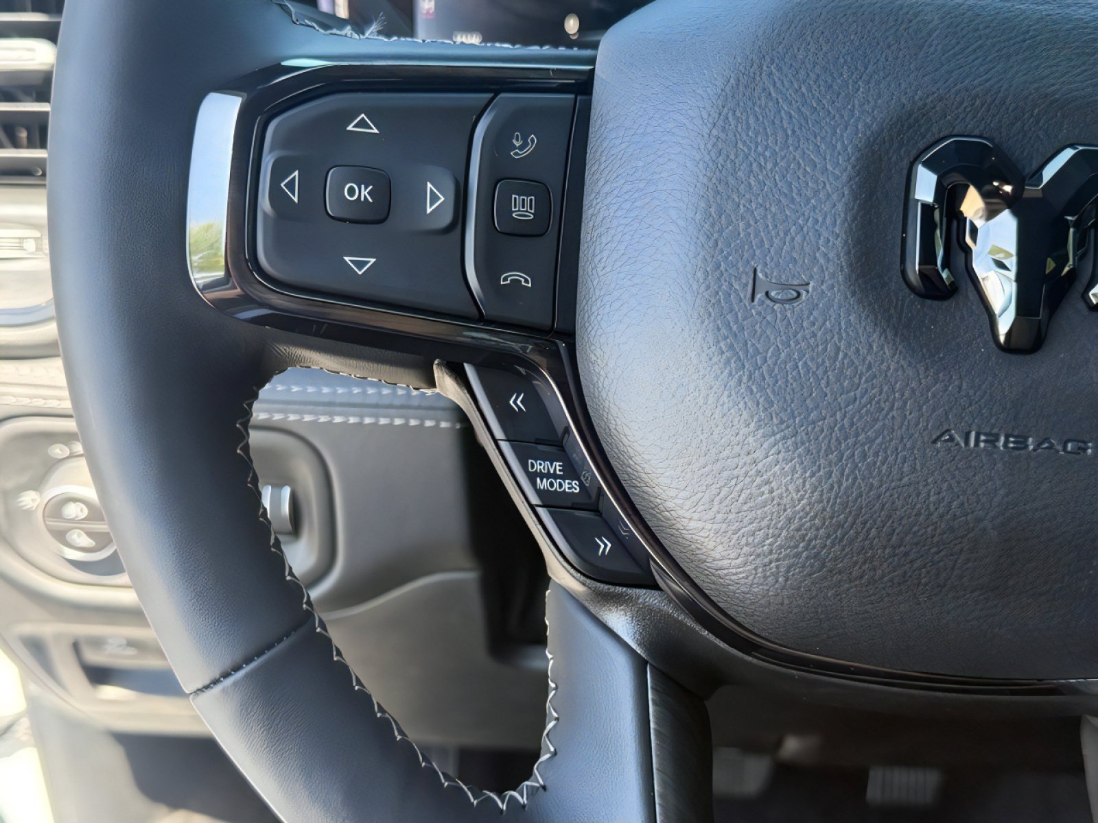 New 2026 RAM 1500 Limited AWD/4WD image 15
