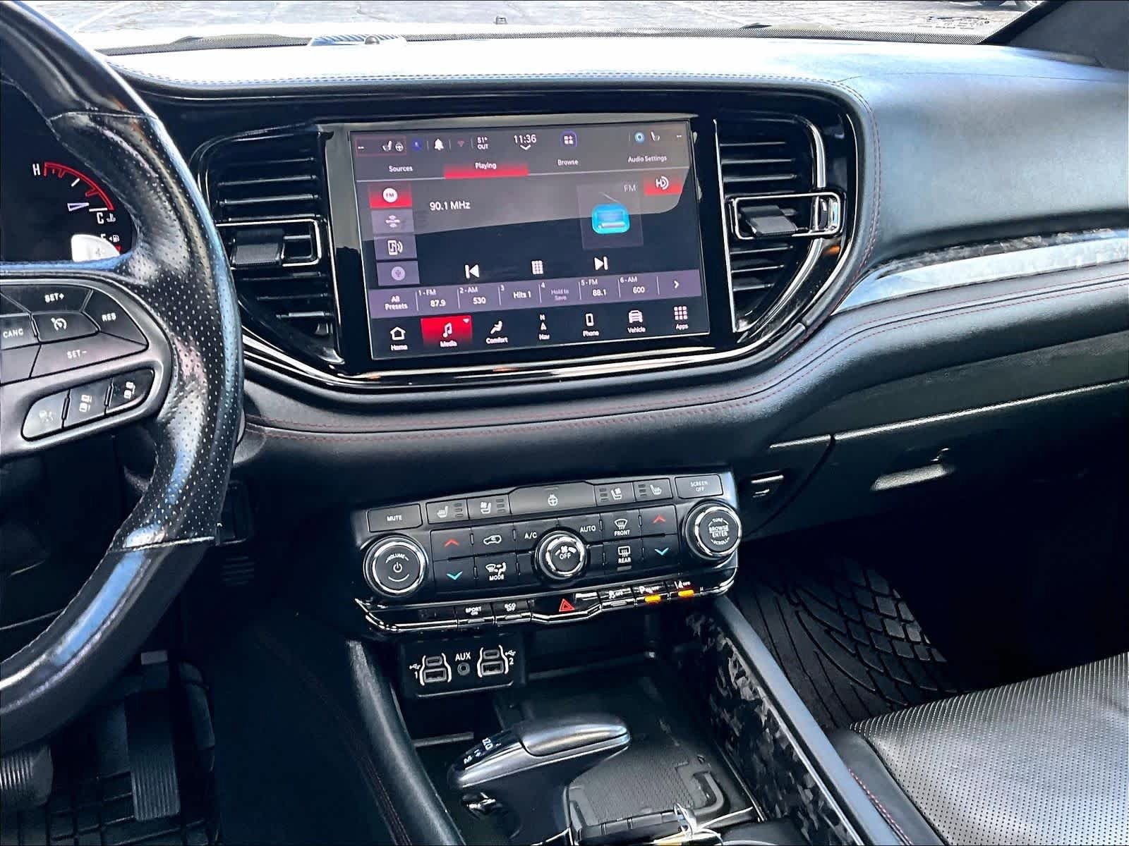 Used 2023 Dodge Durango R/T AWD/4WD image 18