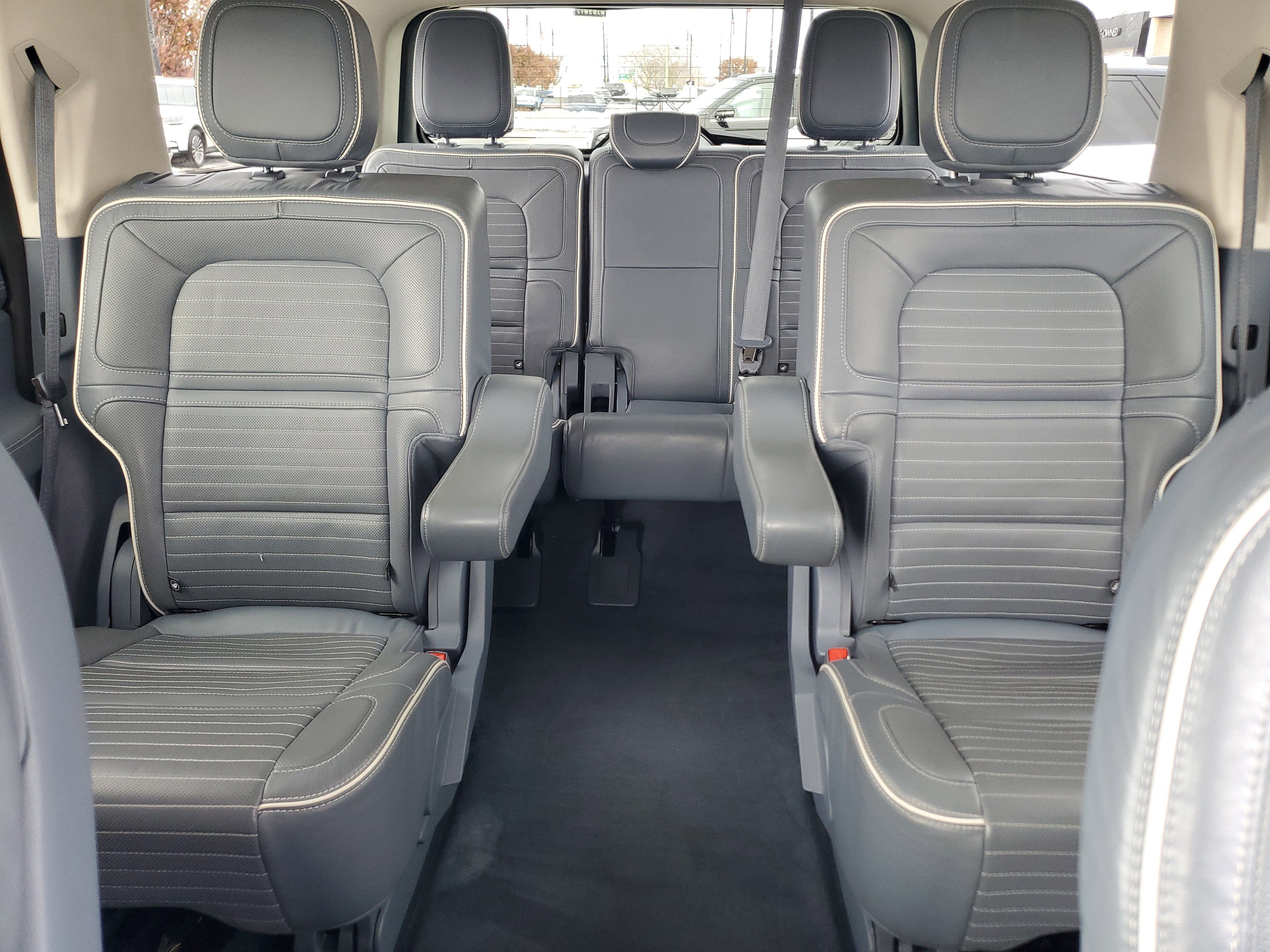 Certified 2022 Lincoln Navigator Black Label image 19