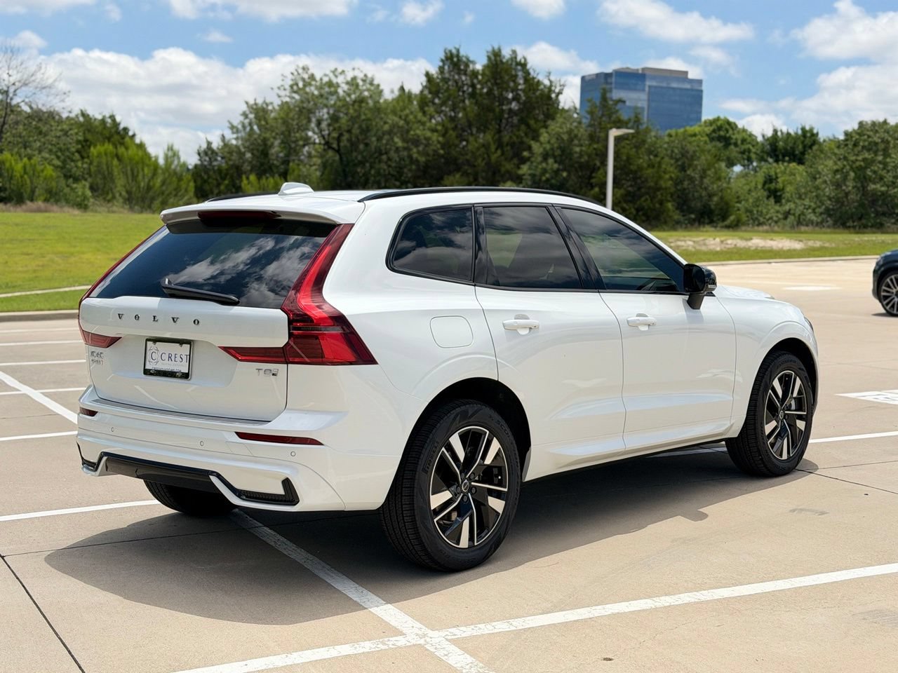 New 2026 Volvo XC60 T8 Core w/ Protection Package Premier AWD/4WD image 5
