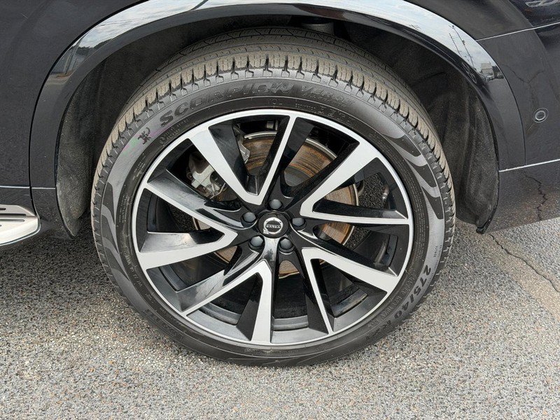 Certified 2023 Volvo XC90 T8 Ultimate w/ Lounge Package AWD/4WD image 8
