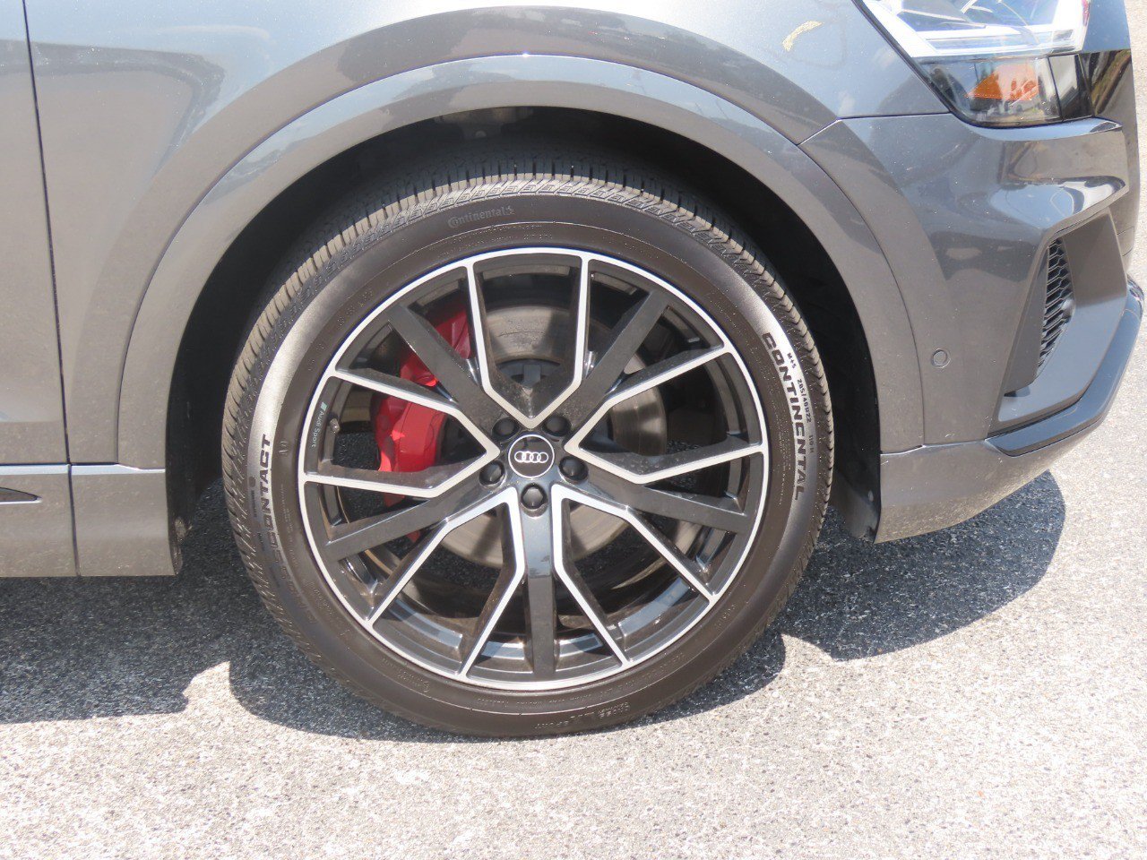 Used 2021 Audi Q8 Premium Plus AWD/4WD image 9