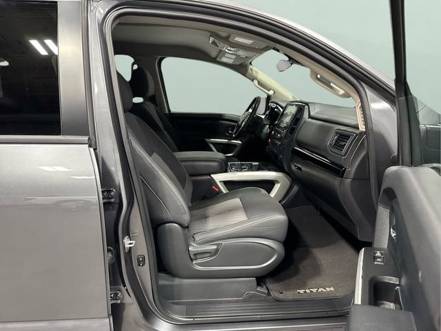 Certified 2024 Nissan Titan SV w/ SV Convenience Package AWD/4WD image 29