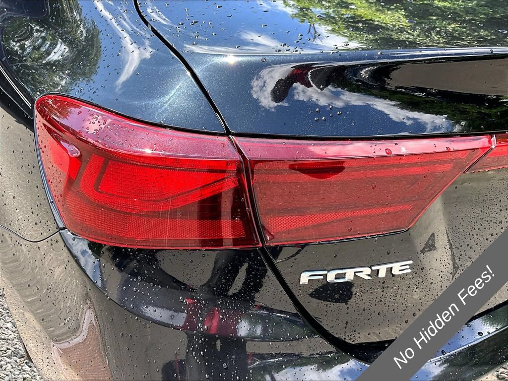 Used 2019 Kia Forte LXS FWD image 22