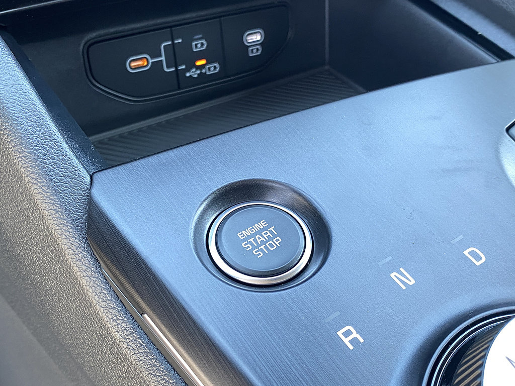 New 2026 Kia Sportage LX FWD image 17