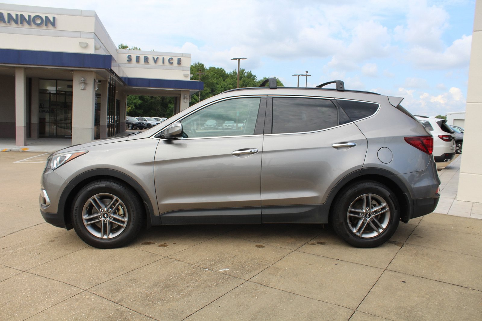 Used 2018 Hyundai Santa Fe Sport w/ 2.4L Tech Package 04 FWD image 7