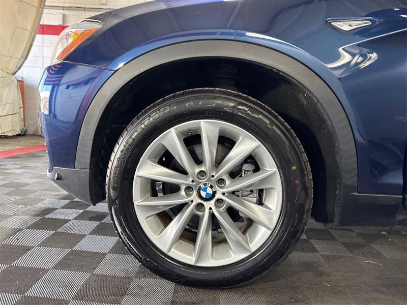 Used 2017 BMW X3 xDrive28i AWD/4WD image 29