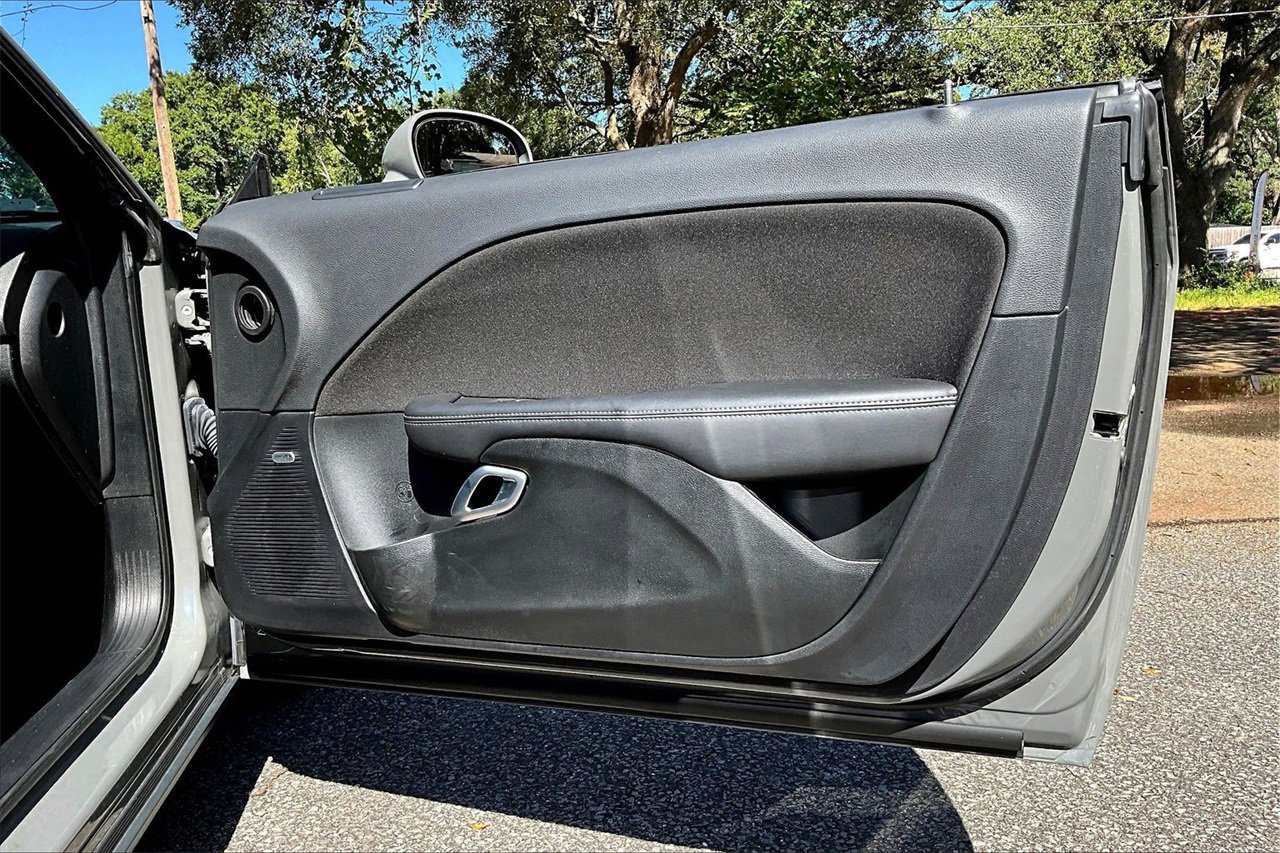 Used 2023 Dodge Challenger R/T w/ Blacktop Package image 23