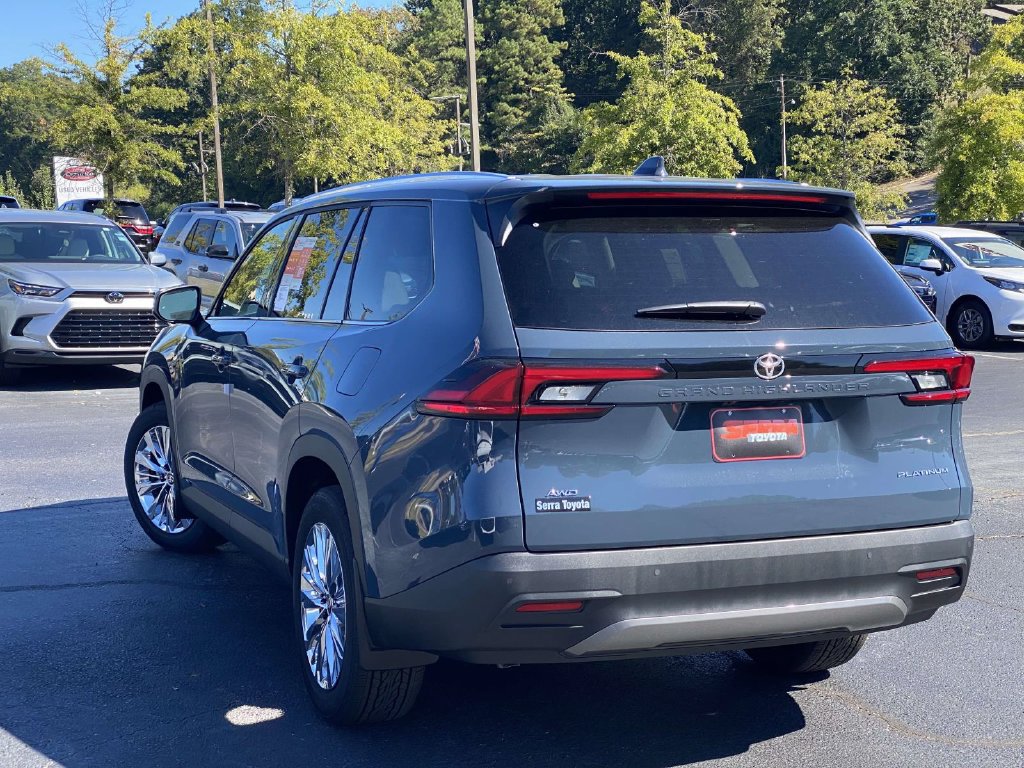 New 2026 Toyota Grand Highlander AWD image 5
