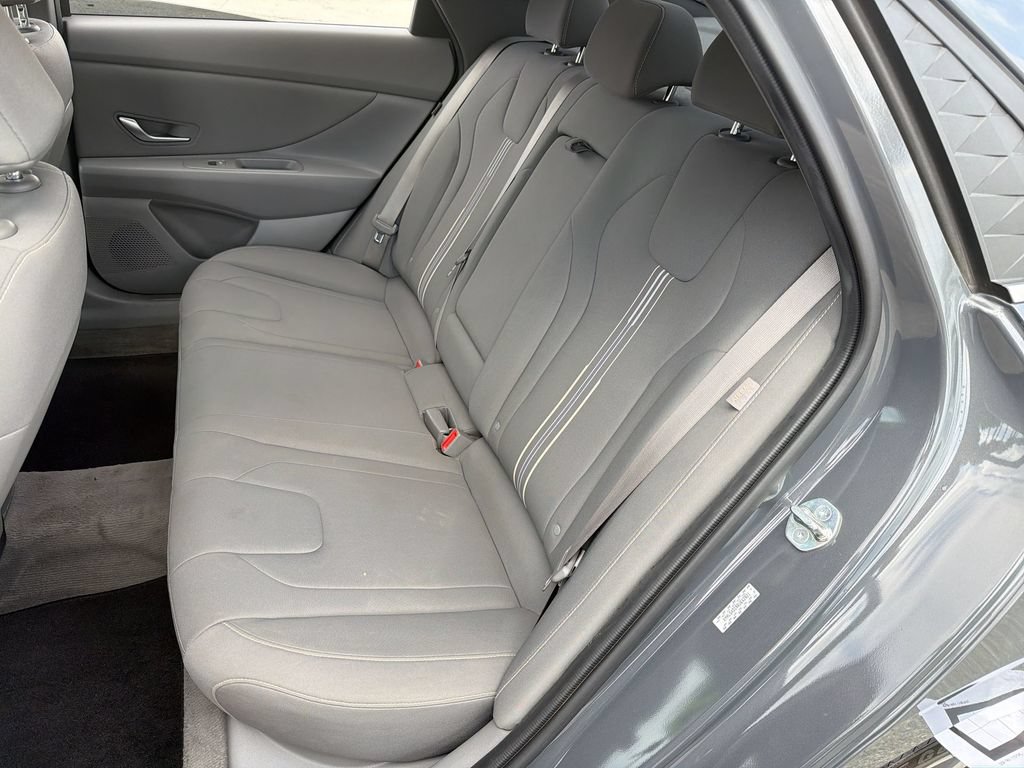 Used 2024 Hyundai Elantra SEL w/ Convenience Package FWD image 25