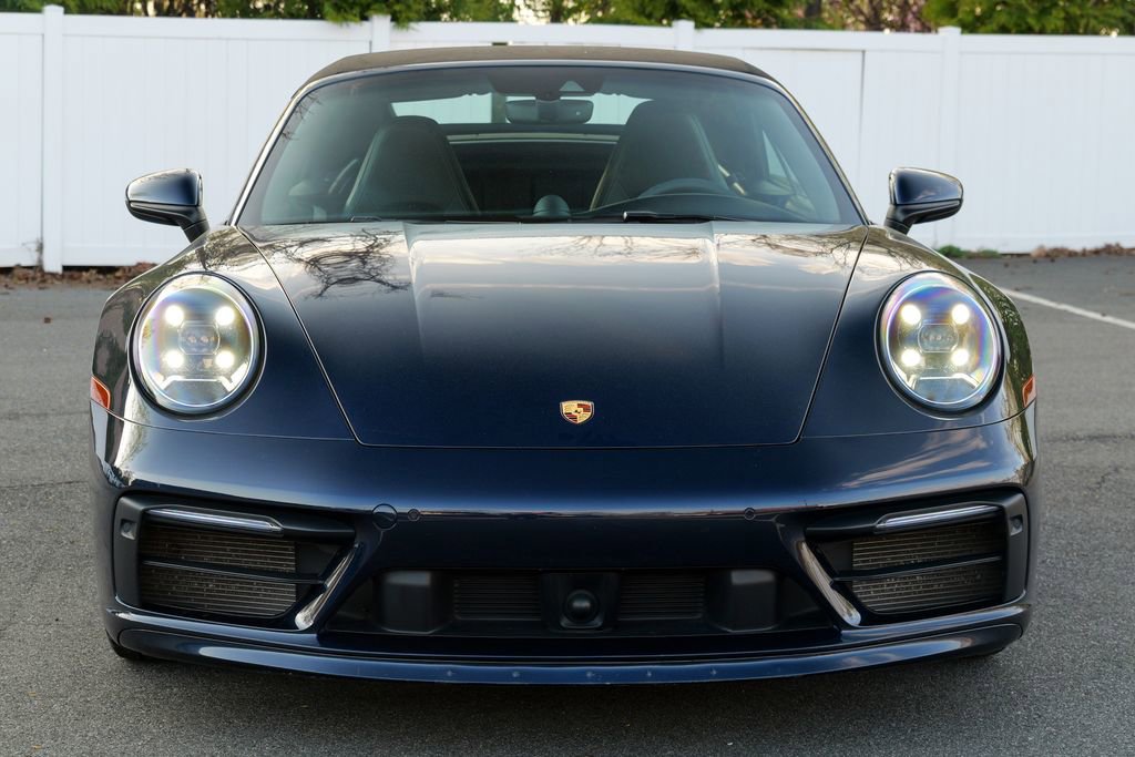 Used 2020 Porsche 911 Carrera S image 2