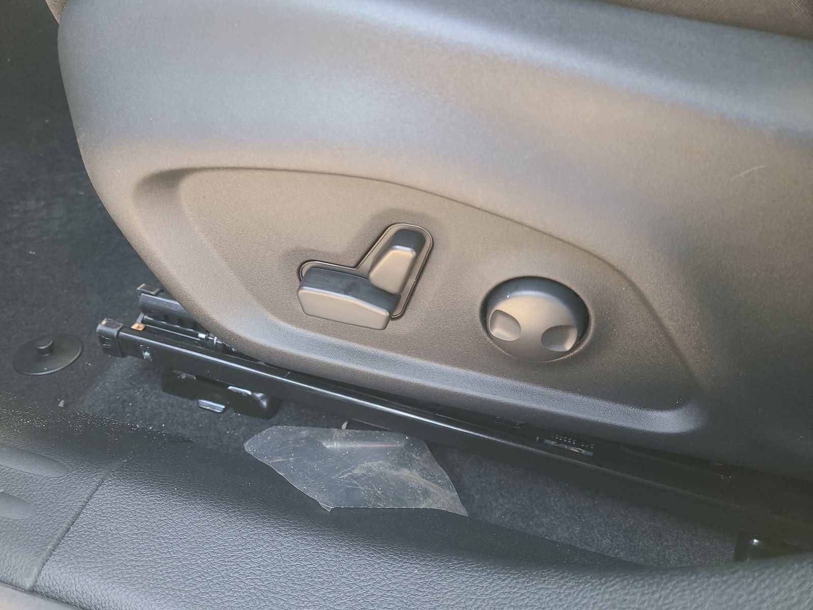 New 2024 Jeep Compass Trailhawk w/ Sun and Sound Group image 20