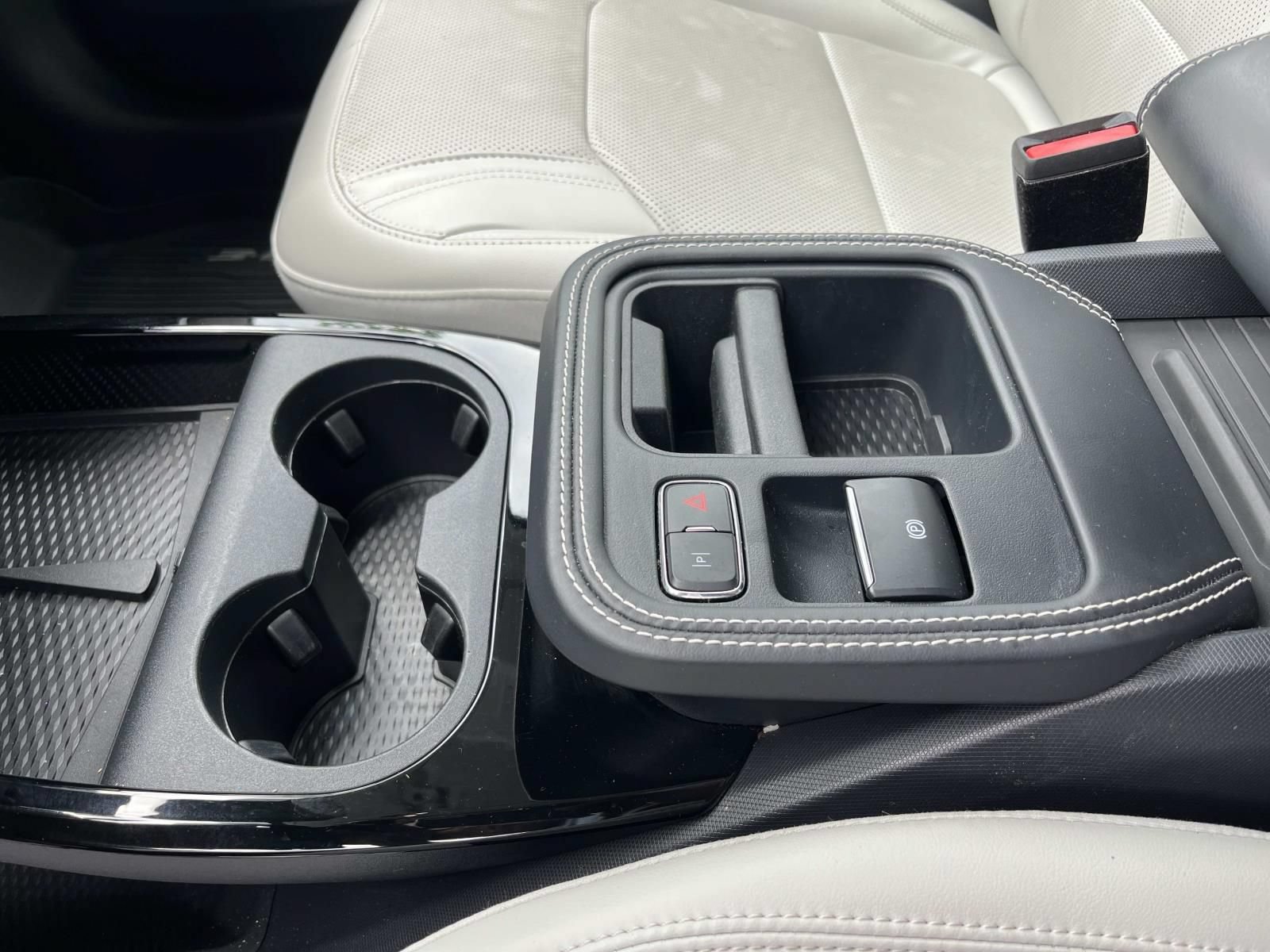 Certified 2025 Ford Mustang Mach-E Premium AWD/4WD image 29